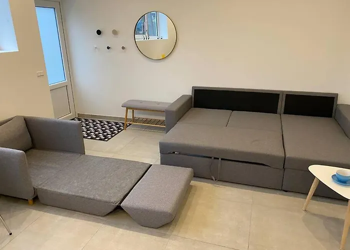 Small Rica House In The Center In ビルン