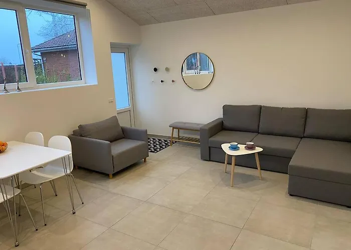 Small Rica House In The Center In